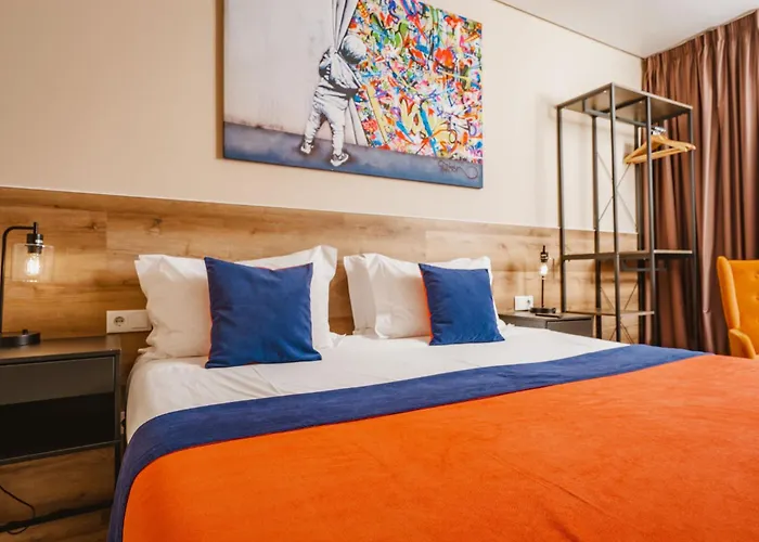Апартаменты Conde13 Boutique 4*